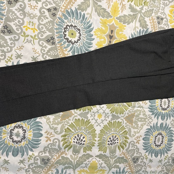Ann Taylor Dress Pant - Picture 4 of 4